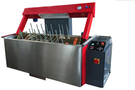 Станок для проверки герметичности головок и блоков цилиндров