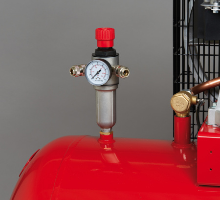 Поршневой компрессор BK114-200L-5.5T ADVANCE