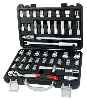 Набор головок и аксессуаров 1/2