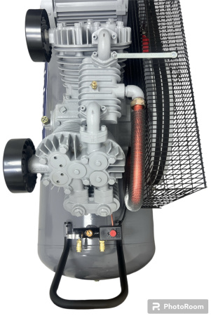 Поршневой компрессор LT100-500L