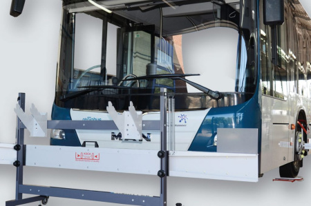 Стенд развал-схождения для грузовых автомобилей