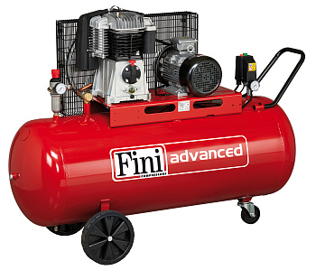 Поршневой компрессор BK114-200L-5.5T ADVANCE