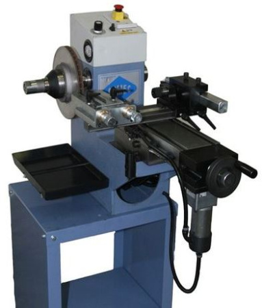Comec TR470 - Станок для проточки тормозных дисков и барабанов стационарный с кабинетом