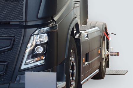 Стенд развал-схождения для грузовых автомобилей