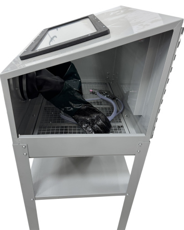 Пескоструйный аппарат 220л.