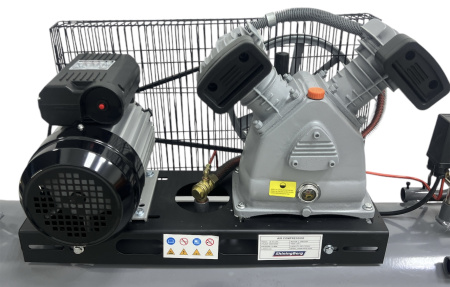 Поршневой компрессор LB30-100L-M