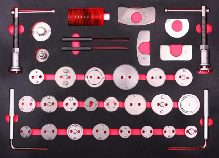 Приспособления для поршня тормозного цилиндра ShiningBerg в ложементе 35 ед. (11714)